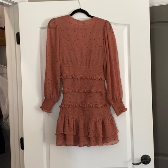 Super cute vestique dress - Picture 2 of 2